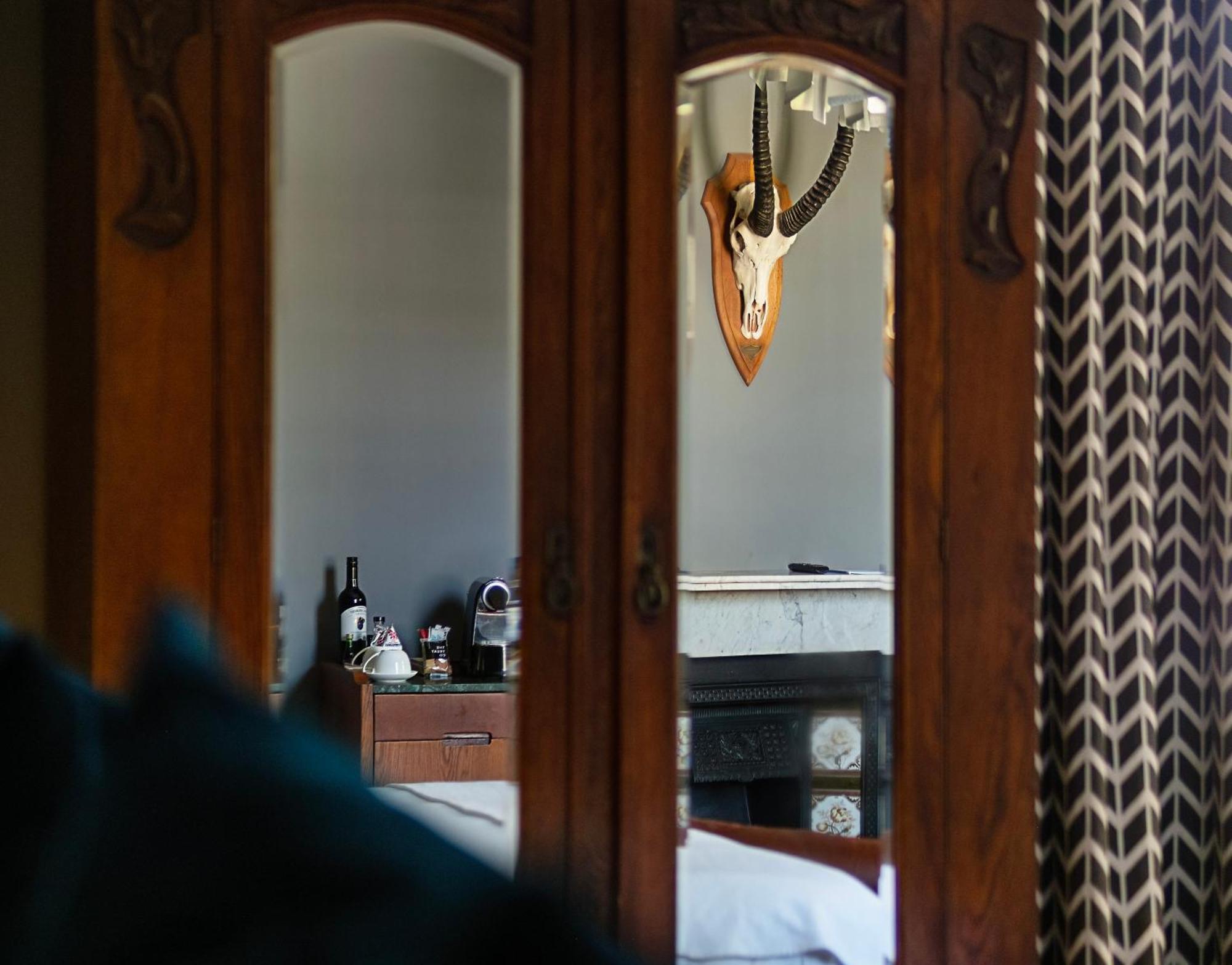 Hotel Harpers House 4*