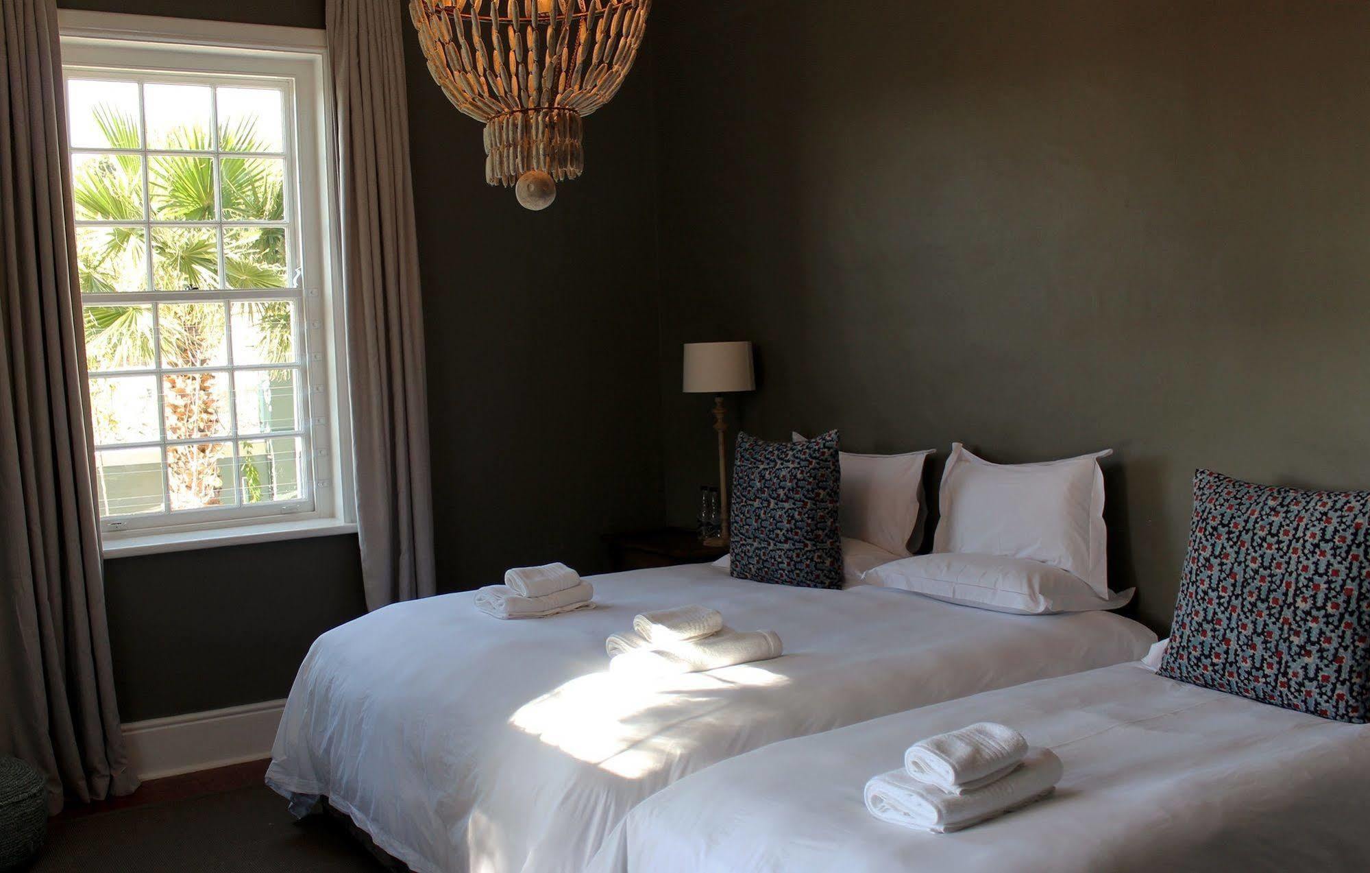 Hotel Harpers House 4*